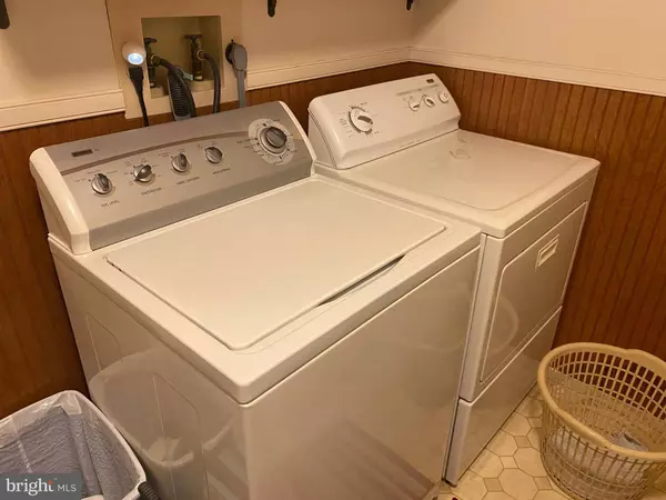 209 N MARKET ST, Seaford, DE 19973