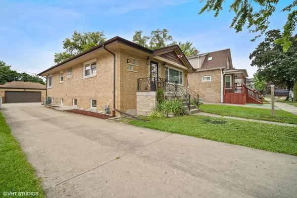 2424 Erie ST, River Grove, IL 60171