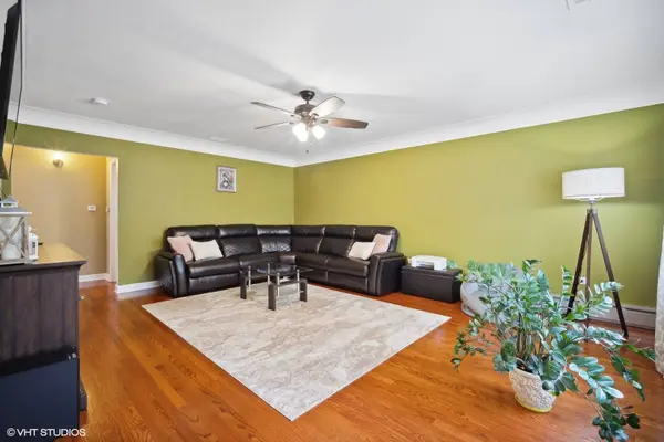 2424 Erie ST, River Grove, IL 60171