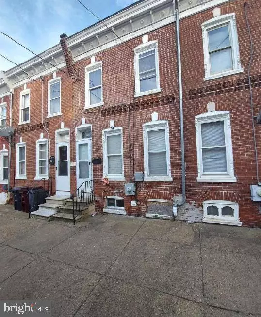 910 N PINE ST, Wilmington, DE 19801