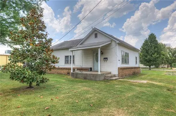 1004 E 6TH ST, Galena, KS 66739