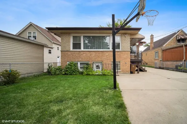 2424 Erie ST, River Grove, IL 60171