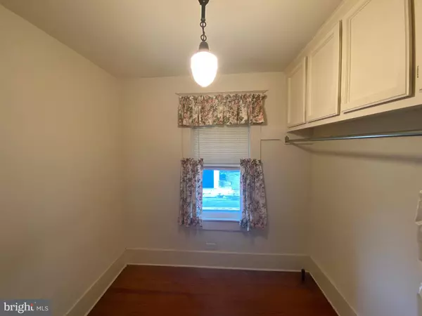 209 N MARKET ST, Seaford, DE 19973