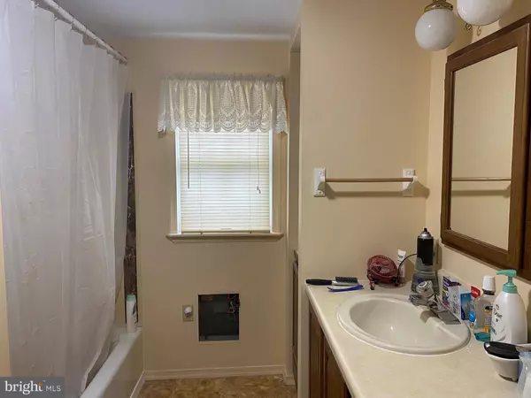 209 N MARKET ST, Seaford, DE 19973