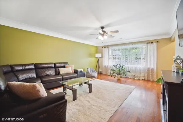 2424 Erie ST, River Grove, IL 60171