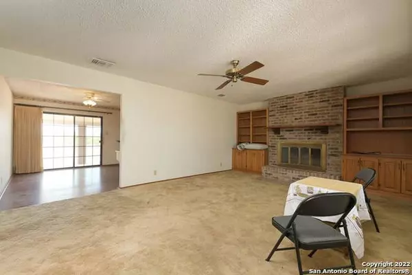 2584 WRIGHT CARPENTER, San Antonio, TX 78221-5228