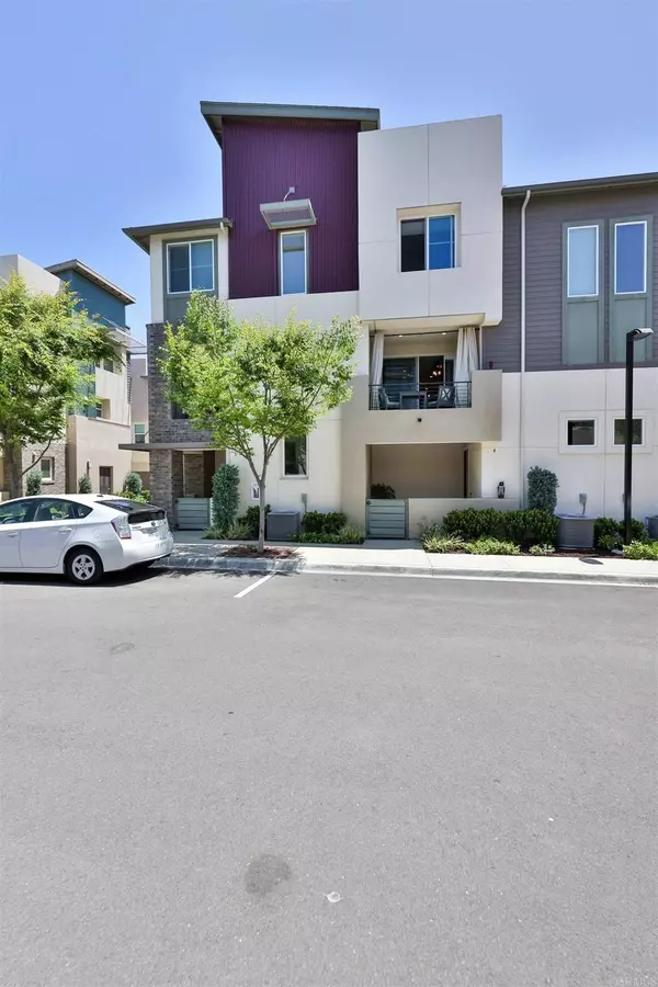 1875 Observation WAY #4, Chula Vista, CA 91915