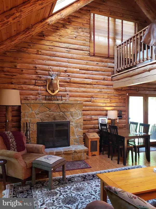 1844-1844 CONSTANT RUN, Great Cacapon, WV 25422