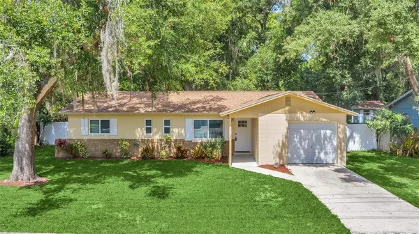 1151 N HIGHLAND STREET, Mount Dora, FL 32757