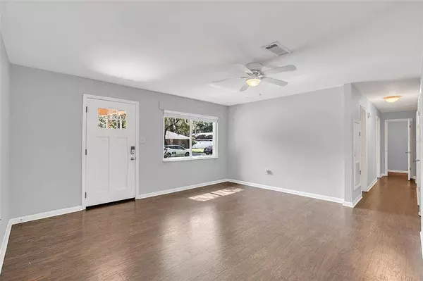 1151 N HIGHLAND STREET, Mount Dora, FL 32757