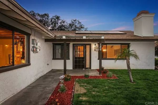 186 Del Sureno, Fallbrook, CA 92028