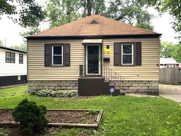 18518 Ridgewood Avenue