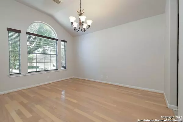 8814 Brae Bend, San Antonio, TX 78249