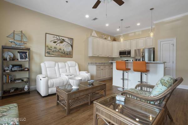 37 Oak Alley Lane, Long Beach, MS 39560