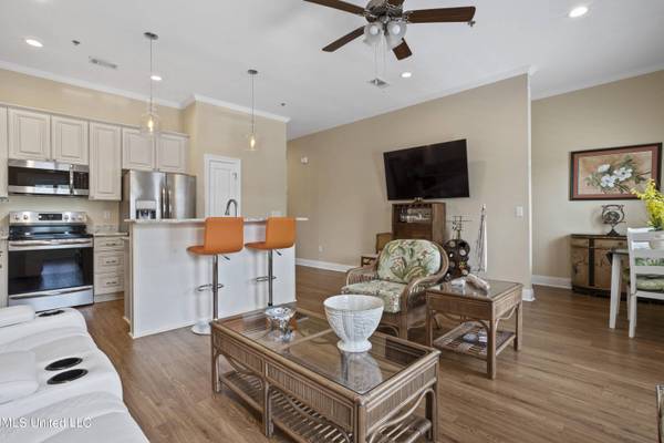 37 Oak Alley Lane, Long Beach, MS 39560