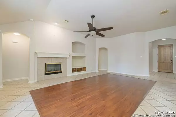 8814 Brae Bend, San Antonio, TX 78249