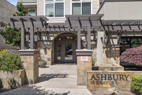 18 Dravus ST #406, Seattle, WA 98109