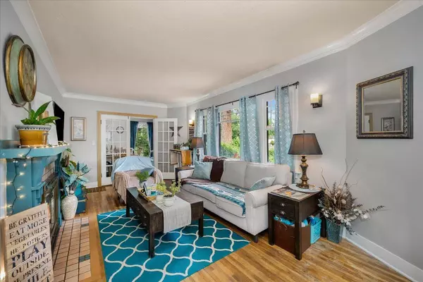 608 E E 33rd Ave Ave, Spokane, WA 99203