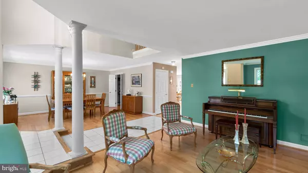 5371 DUNTEACHIN DR, Ellicott City, MD 21043