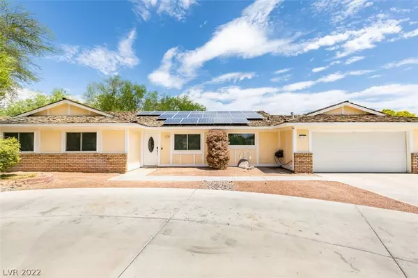 6132 Foxcroft Avenue, Las Vegas, NV 89108