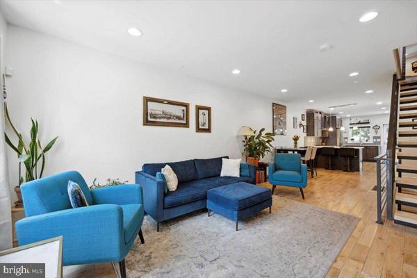 2067 E FLETCHER ST, Philadelphia, PA 19125