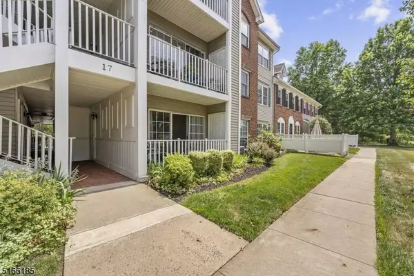 1708 Breckenridge Dr, Branchburg Twp., NJ 08876