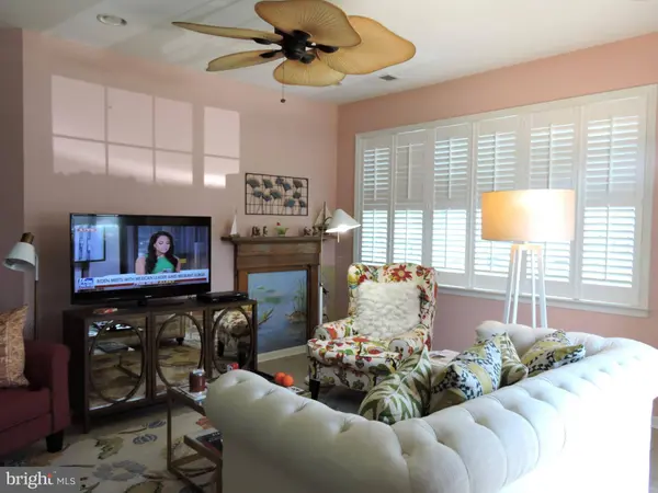 19708 CHELMER DR #V6, Rehoboth Beach, DE 19971