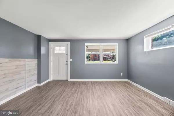 4060 SAINT MONICA DR, Dundalk, MD 21222