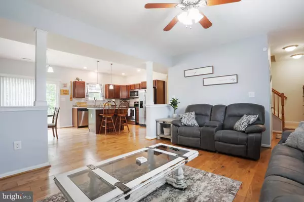 245 MELVILLE DR, Inwood, WV 25428