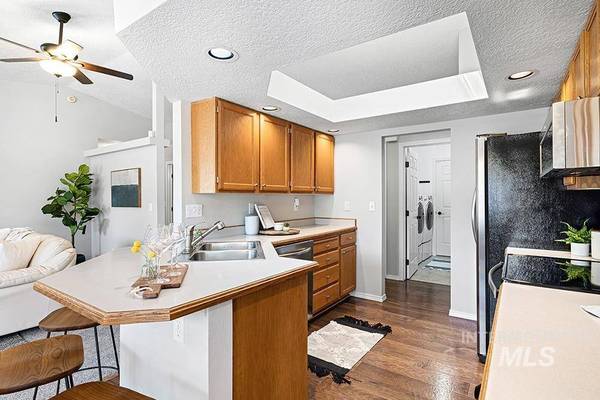 4130 N Eiguren Pl, Boise, ID 83703