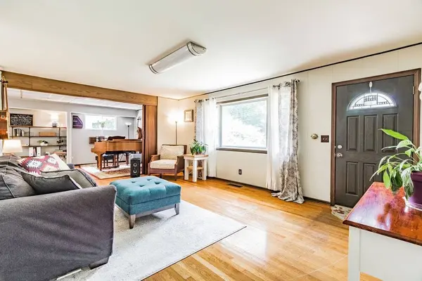 80 W Greenwood Street, Fayetteville, AR 72701