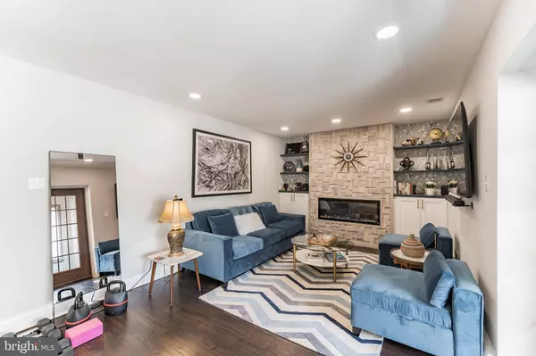 132 CENTURA, Cherry Hill, NJ 08003