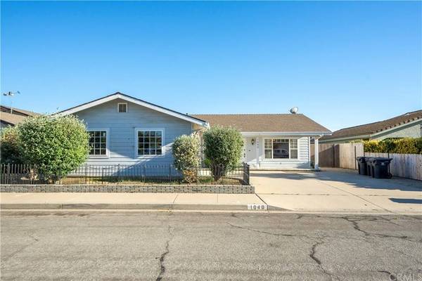 1040 Columbus DR, Santa Maria, CA 93454
