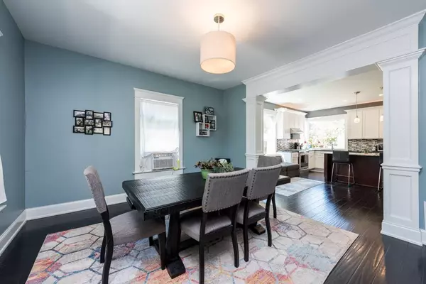 2718 Edina Boulevard, Zion, IL 60099