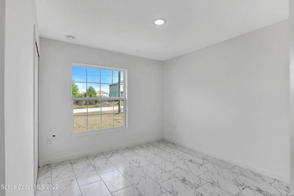 510 Saint Andre Boulevard SW, Palm Bay, FL 32908