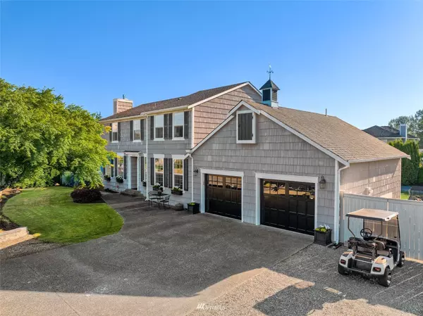 3702 197th Avenue Ct E, Lake Tapps, WA 98391