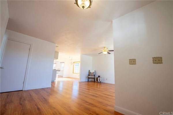 1040 Columbus DR, Santa Maria, CA 93454