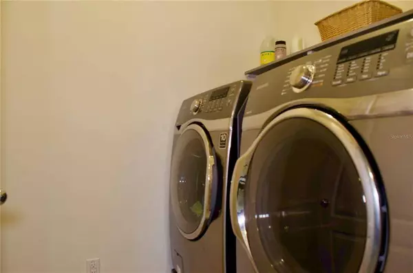 3453 LANDING VIEW, Tavares, FL 32778