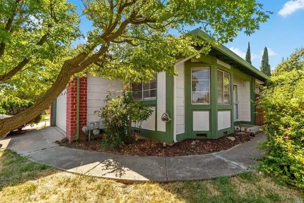 4823 Silver Lake CT, Fairfield, CA 94534