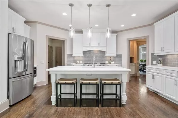 2315 Manor Creek CT, Cumming, GA 30041