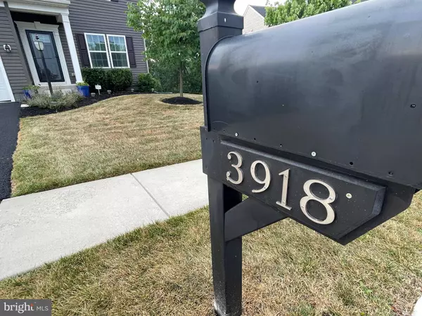 3918 SEABISCUIT WAY, Harrisburg, PA 17112