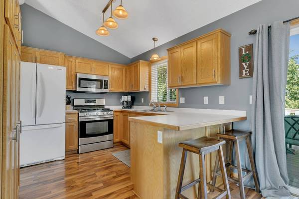 520 Frankfort WAY, Waverly, MN 55390