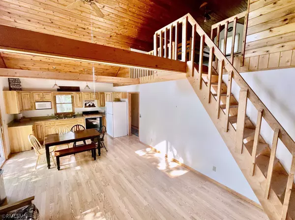 2145 Big Deep Lake DR NW, Hackensack, MN 56452