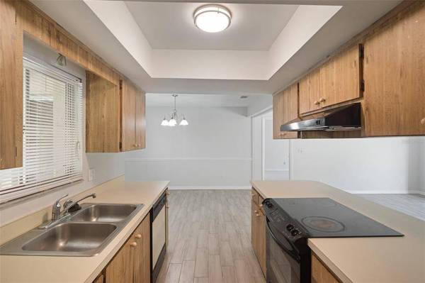 867 BENCHWOOD DR, Winter Springs, FL 32708