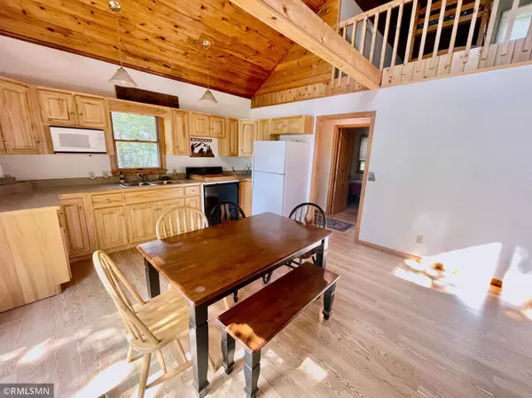 2145 Big Deep Lake DR NW, Hackensack, MN 56452