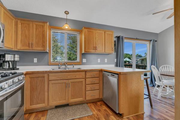 520 Frankfort WAY, Waverly, MN 55390