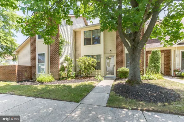 210 ROYAL DR, Marlton, NJ 08053