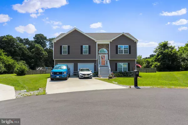 110 IRWIN CT, Hedgesville, WV 25427