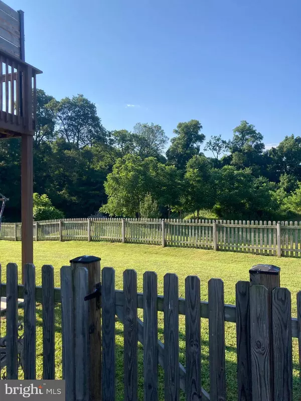 110 IRWIN CT, Hedgesville, WV 25427