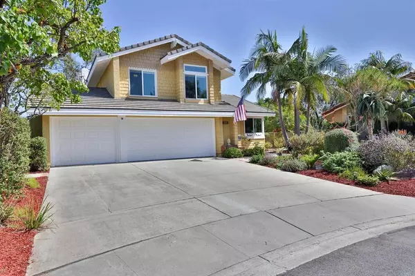 1886 Maya CT, Vista, CA 92081